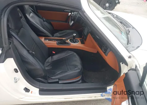 2006 Mazda Mx-5 Grand Touring из США, поврежденный, VIN JM1NC25F760112082